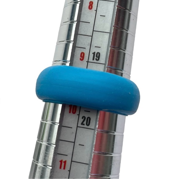 NEW - 6 Rings - Silicone Bands Size 9/10 - Picture 8 of 10